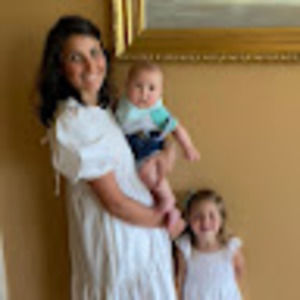 Meet your Posher, Daniela